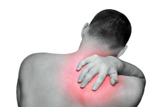 肩膀酸痛怎么办 干活肩膀酸痛怎么办