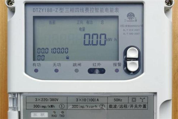 数字电表与指针电表的区别 数字电表怎么接线 数字电表看度数