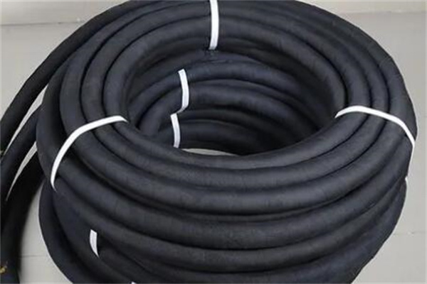 天然气可以用橡胶软管吗 硅胶管可以做天然气管用吗