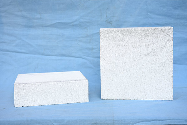 隔热砖多少钱一平方 隔热砖有用吗 隔热砖怎么铺 隔热砖多少钱一平方 隔热砖有用吗 隔热砖怎么铺