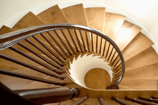 常见的楼梯种类分为哪些 实木楼梯需要打蜡吗