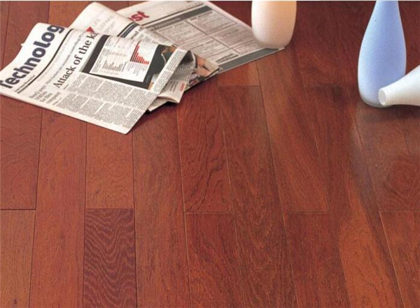 实木地板和强化地板主要有哪些区别 六点见分晓