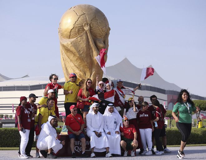 2022卡塔尔世界杯盛大开幕 摩根-弗里曼参加