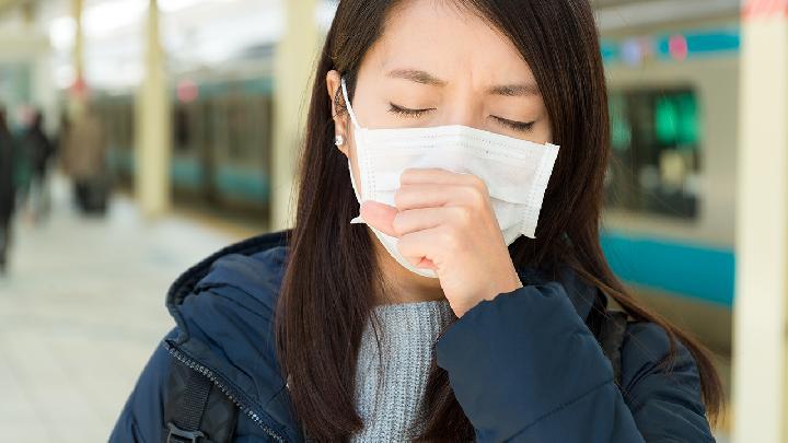 女人为什么月经推迟了（女人为什么月经推迟了十几天）