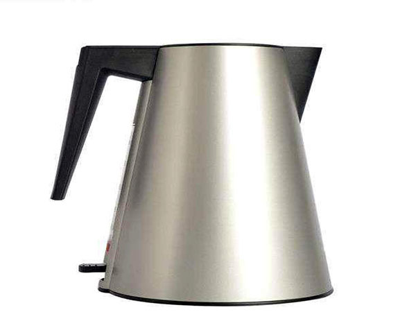 进口不锈钢电水壶哪个牌子好 进口不锈钢电水壶哪个牌子好一点