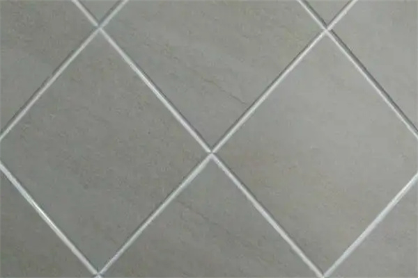卫生间瓷砖缝用什么填缝比较好（卫生间瓷砖缝用什么填缝比较好看）