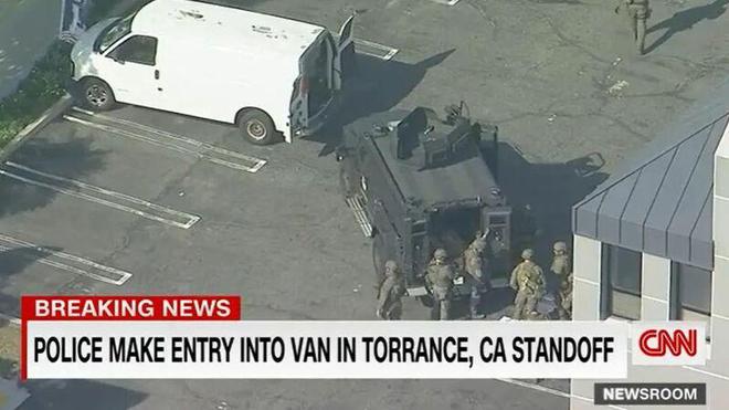 中国驻洛杉矶总领馆：确认有中国公民在枪击事件中不幸遇难   