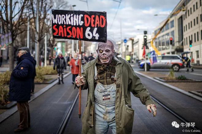 我们又见证历史了，这两个大国都陷入了怪圈 