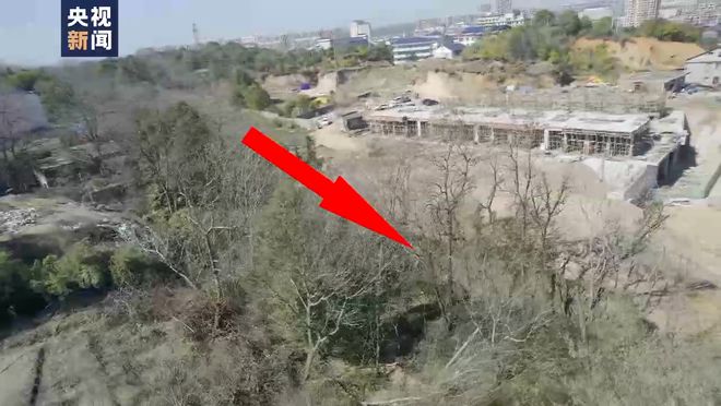 胡鑫宇缢吊地点为何成搜索盲区？