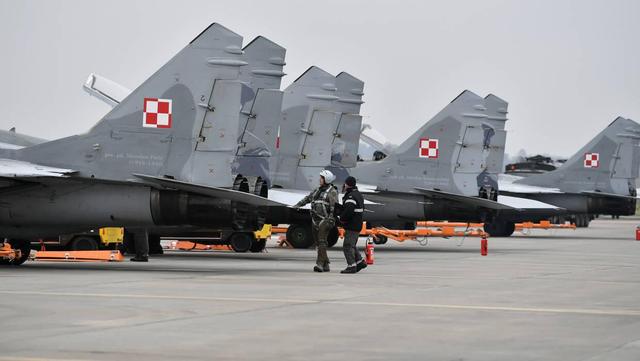 波兰将向乌提供4架米格-29战机（波兰m28飞机）