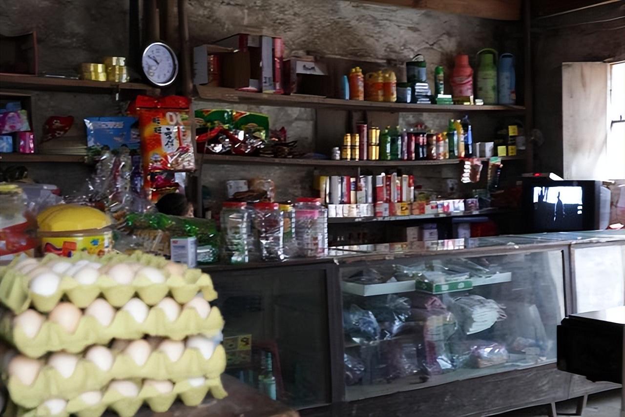 14年云南农民兄弟猎杀大熊猫,剔骨割肉炖汤喝,被捕后下场如何?