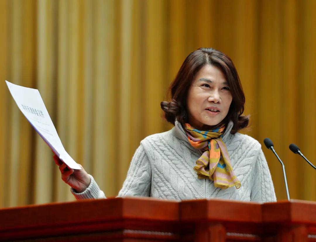 董明珠市值4亿元股份被冻结（董明珠账上1000亿）