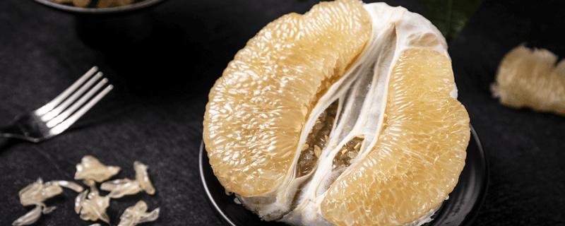 为什么吃柚子肚子容易胀气 吃柚子肚子容易胀气吗