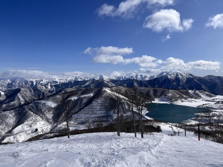 一中国游客在日滑雪场身亡 日本 滑雪场
