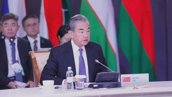 赖清德捅了大娄子,岛内舆论:我们从未如此惶恐丨湾区望海峡