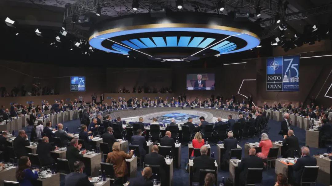 管姚:北约对华扣“大帽”,王毅回应大有深意